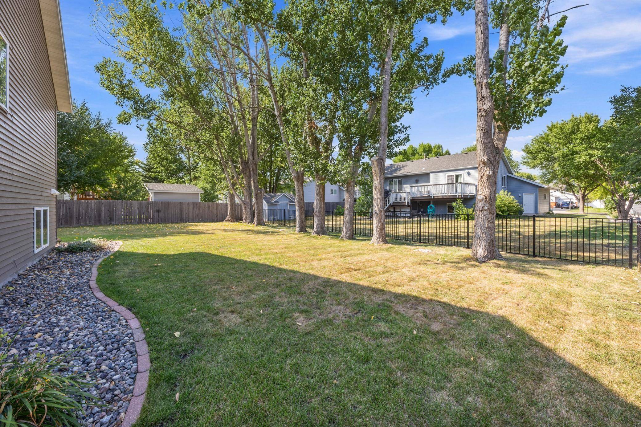2617 38 1/2 AVE S, Fargo, ND 58104