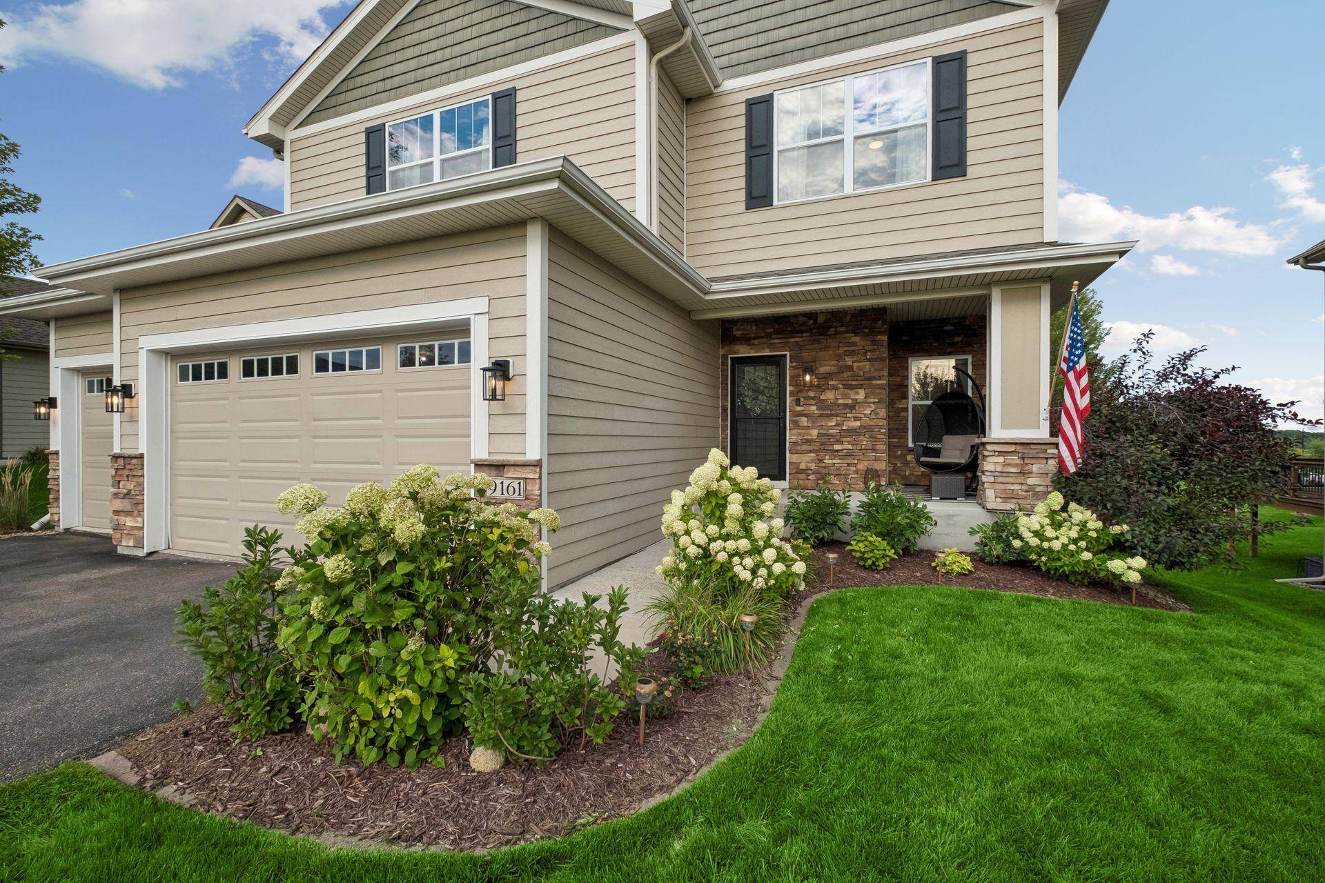 9161 River Rock DR N, Chanhassen, MN 55317