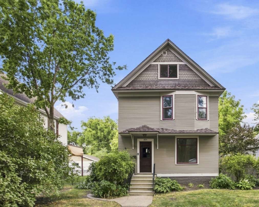 819 8th AVE N, Fargo, ND 58102