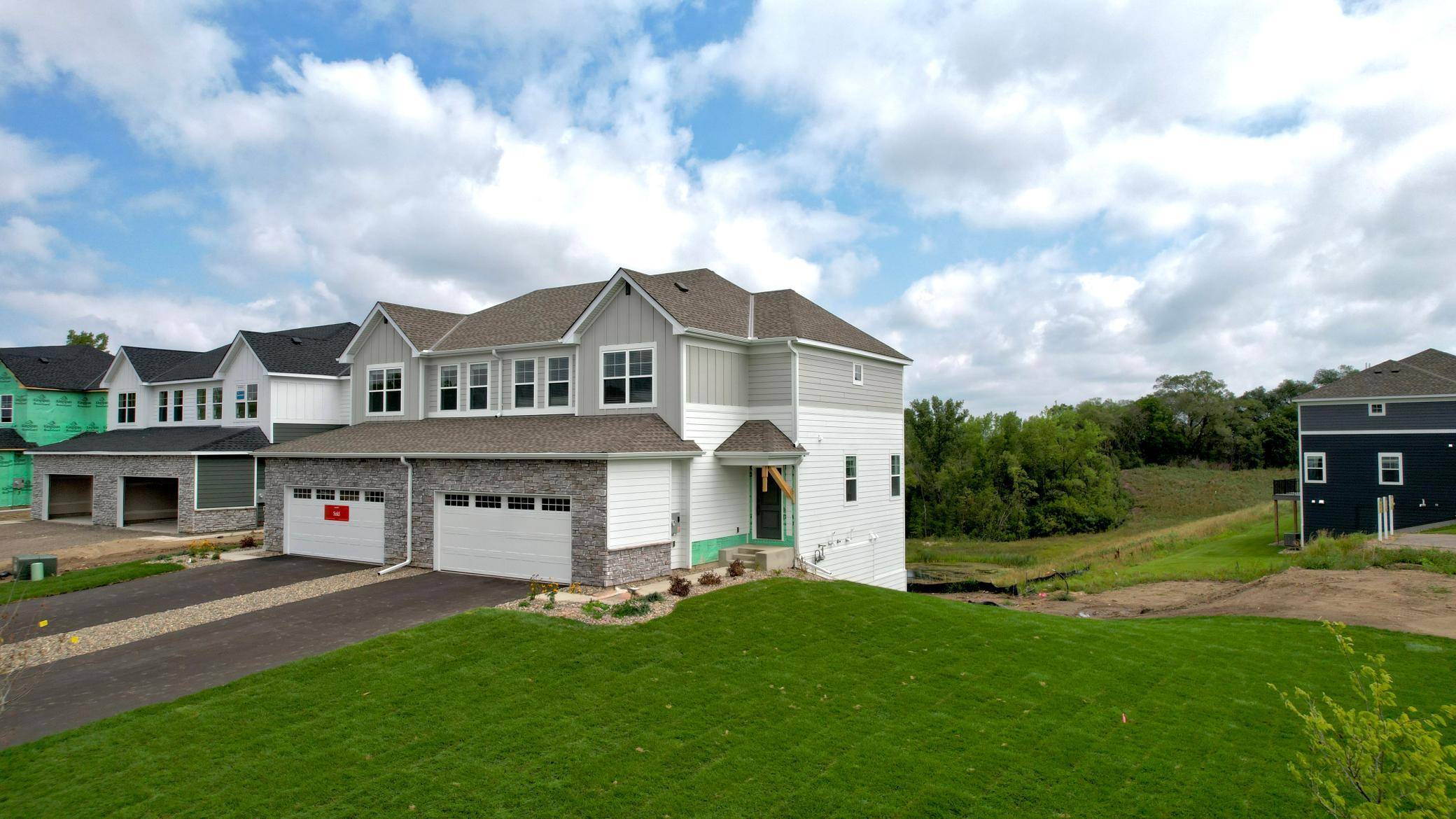 11095 203rd ST W, Lakeville, MN 55044