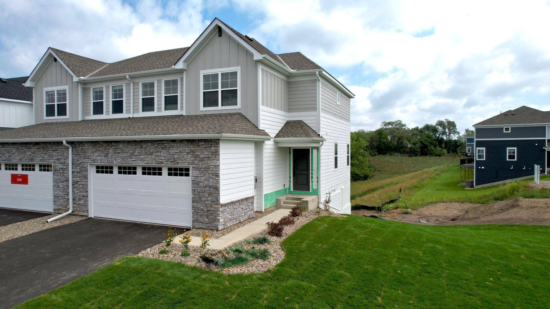 11095 203rd ST W, Lakeville, MN 55044