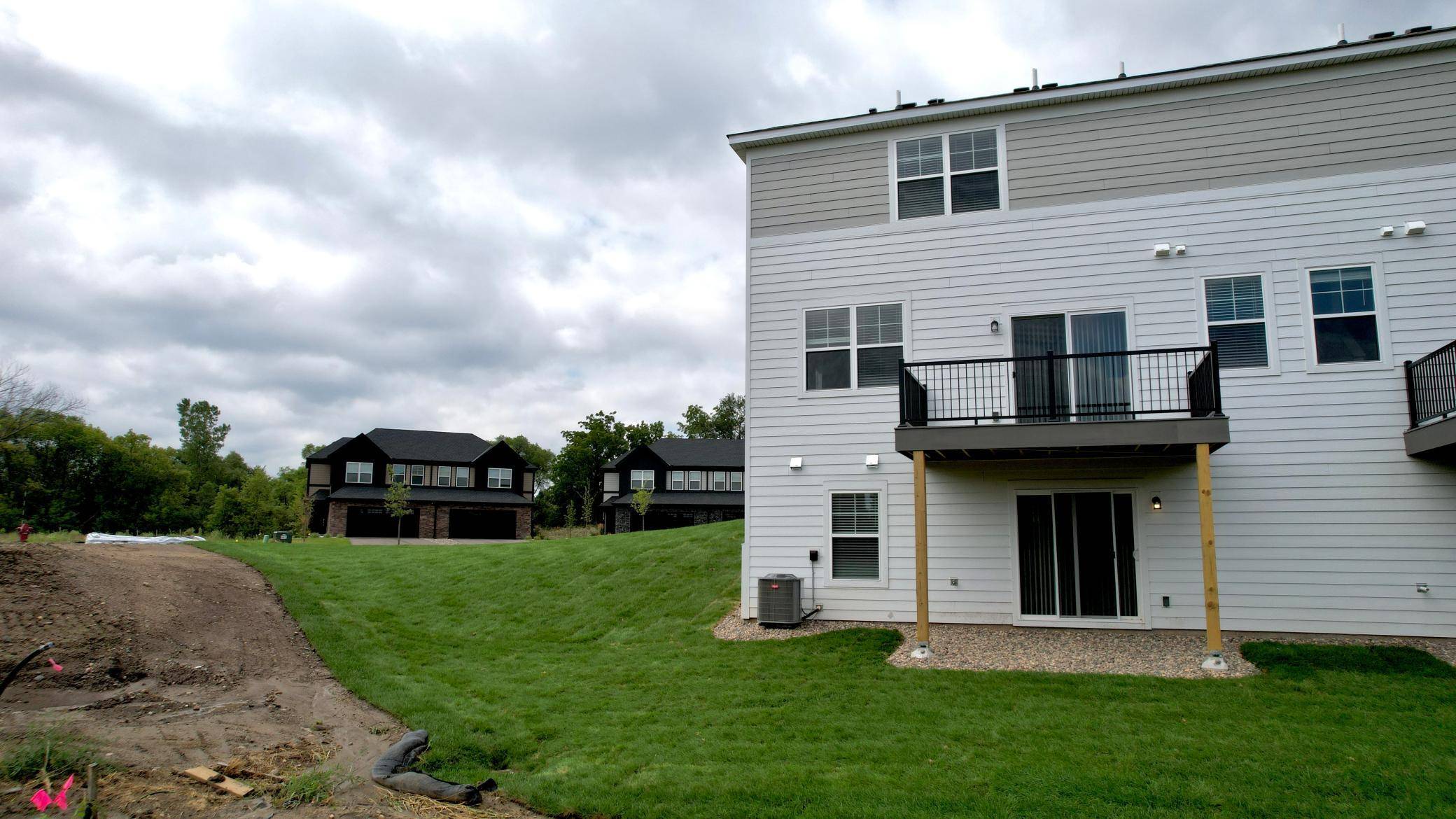 11095 203rd ST W, Lakeville, MN 55044