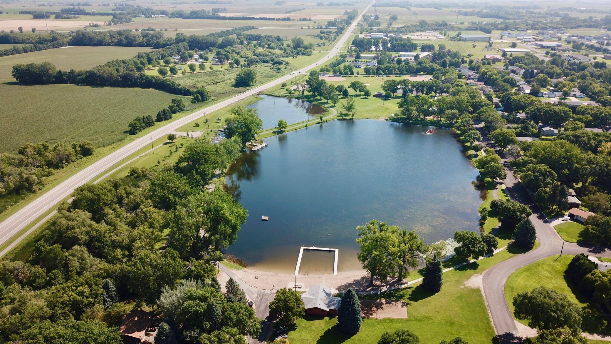 206 19th Street CIR NE, Barnesville, MN 56514