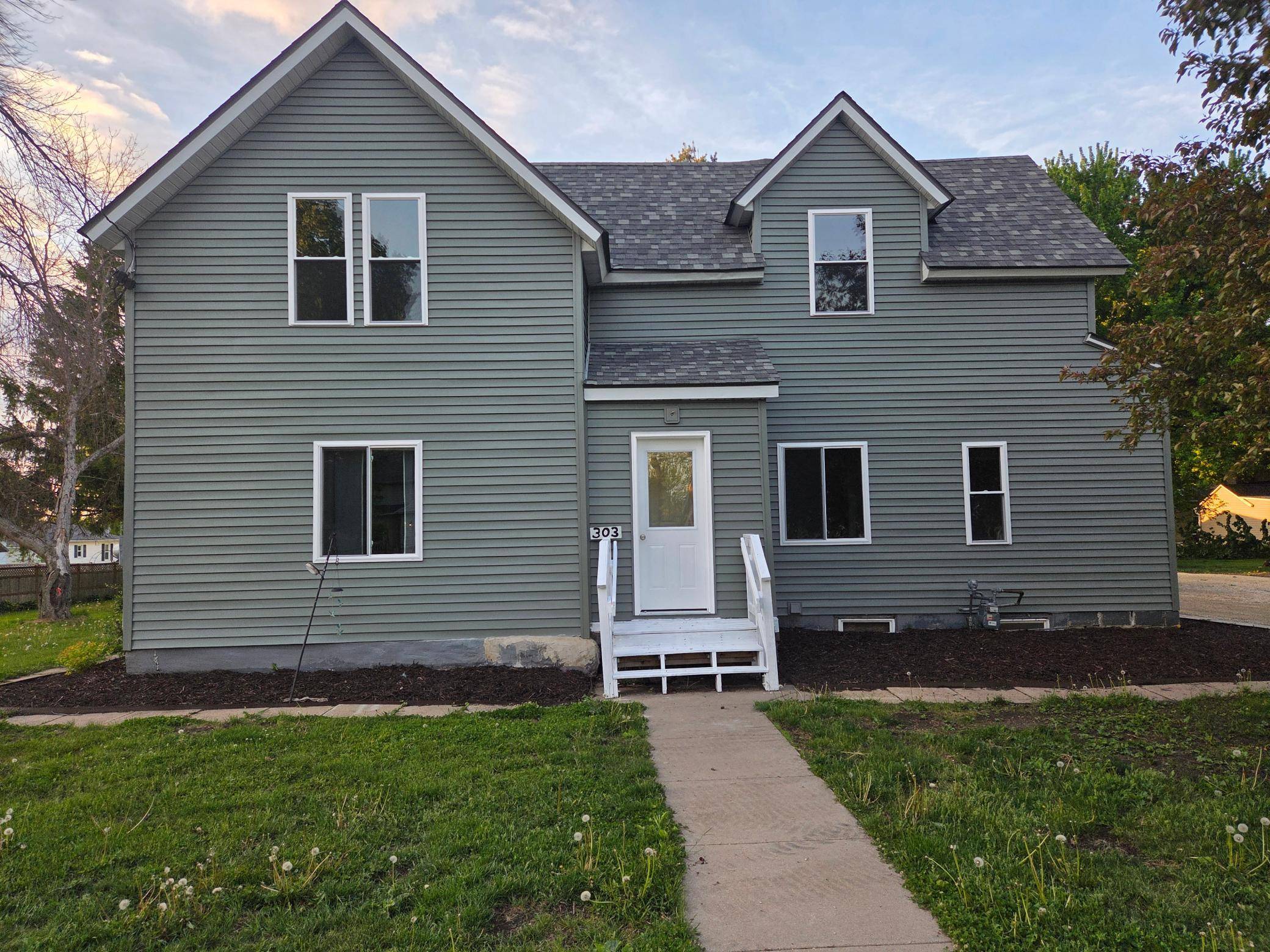 303 E Main ST #Unit #2, Brownsdale, MN 55918
