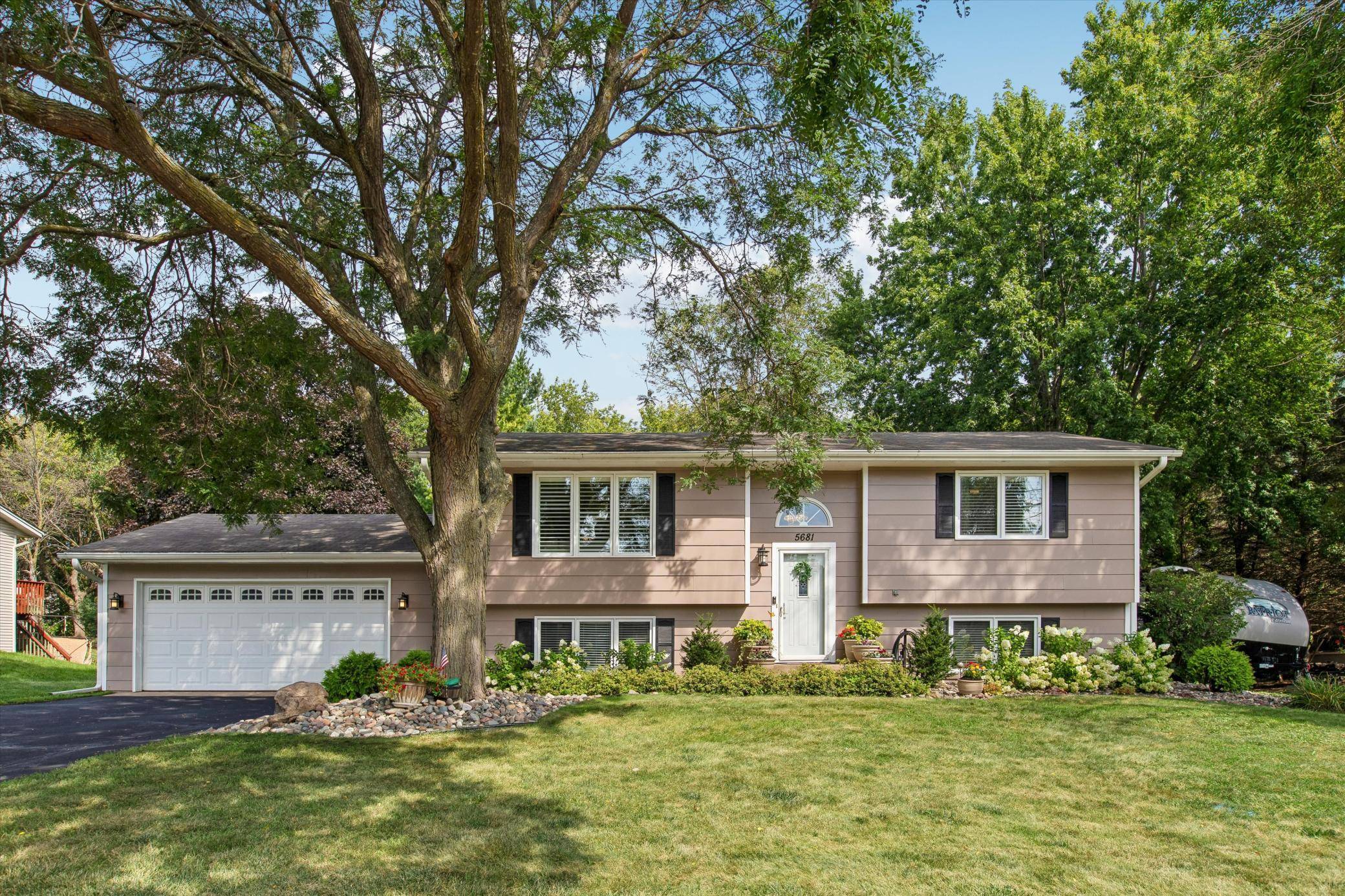 5681 193rd ST W, Farmington, MN 55024