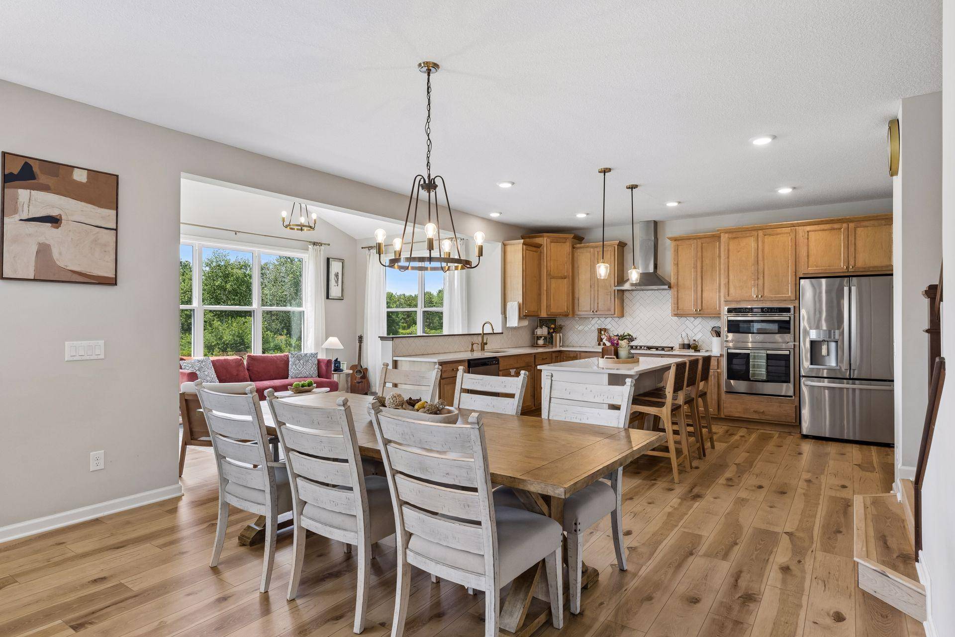 8143 Haywood DR, Lino Lakes, MN 55014