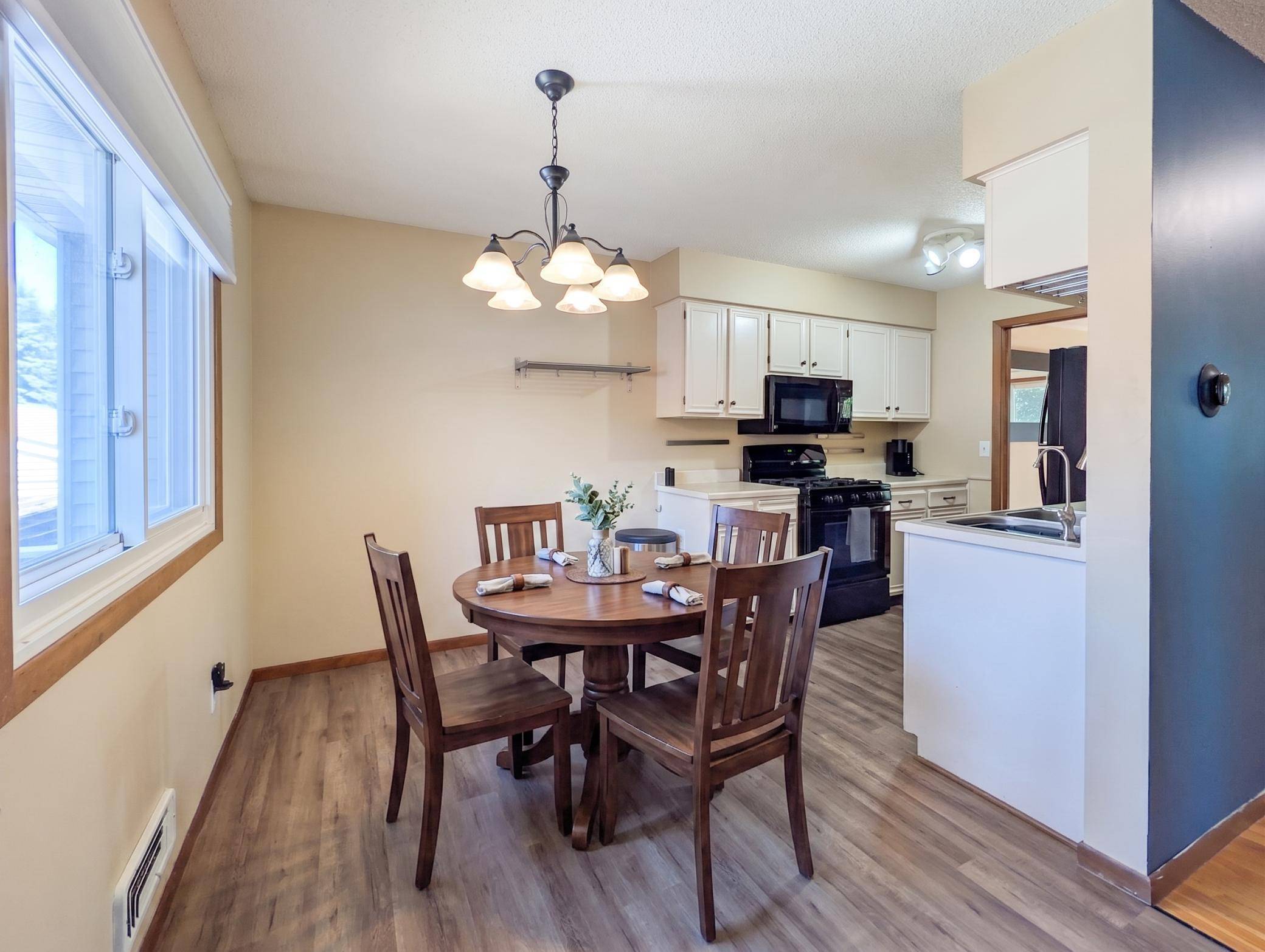 7023 146th Street CT, Apple Valley, MN 55124