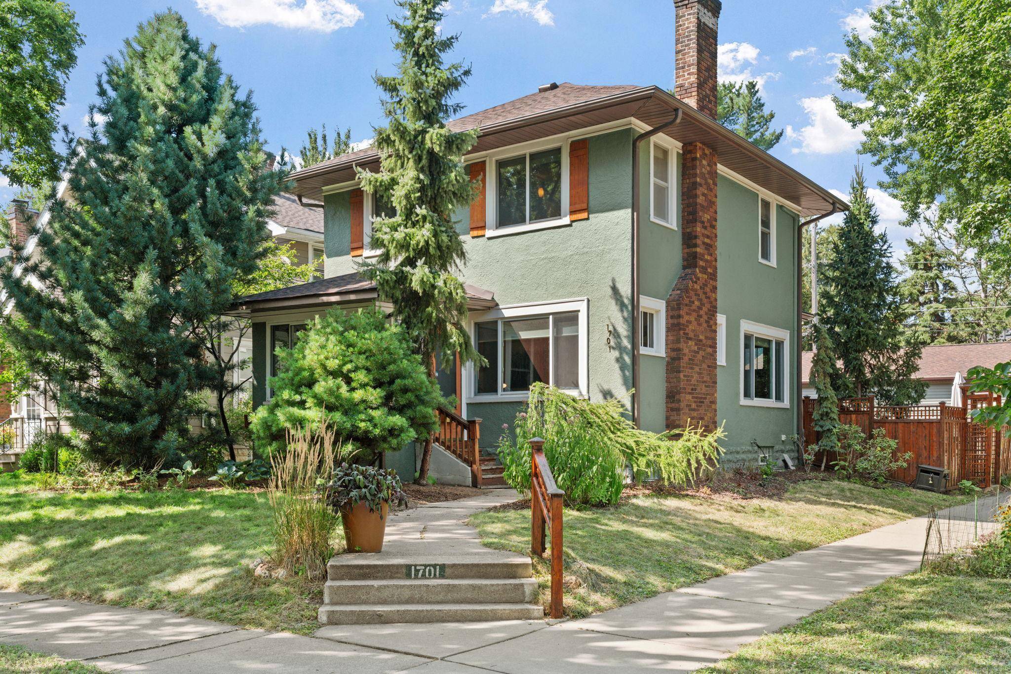 1701 Juliet AVE, Saint Paul, MN 55105