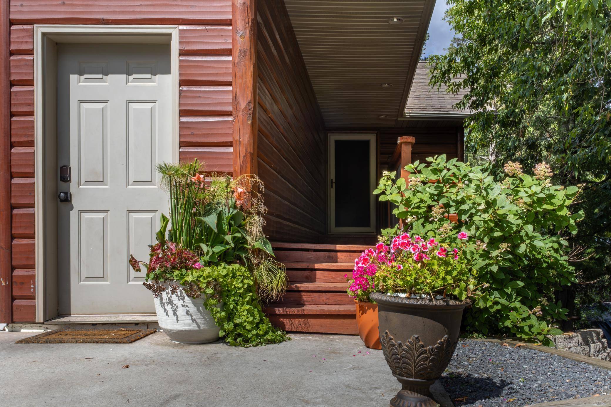 1896 Town Road 274, International Falls, MN 56649