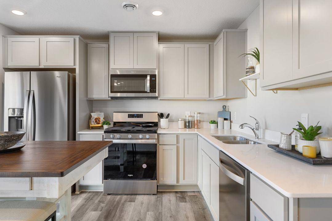 12689 Ashbury DR, Rogers, MN 55374