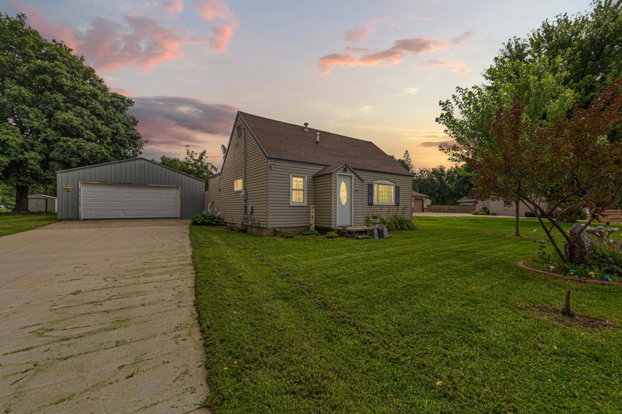 406 S Main ST, Medford, MN 55049