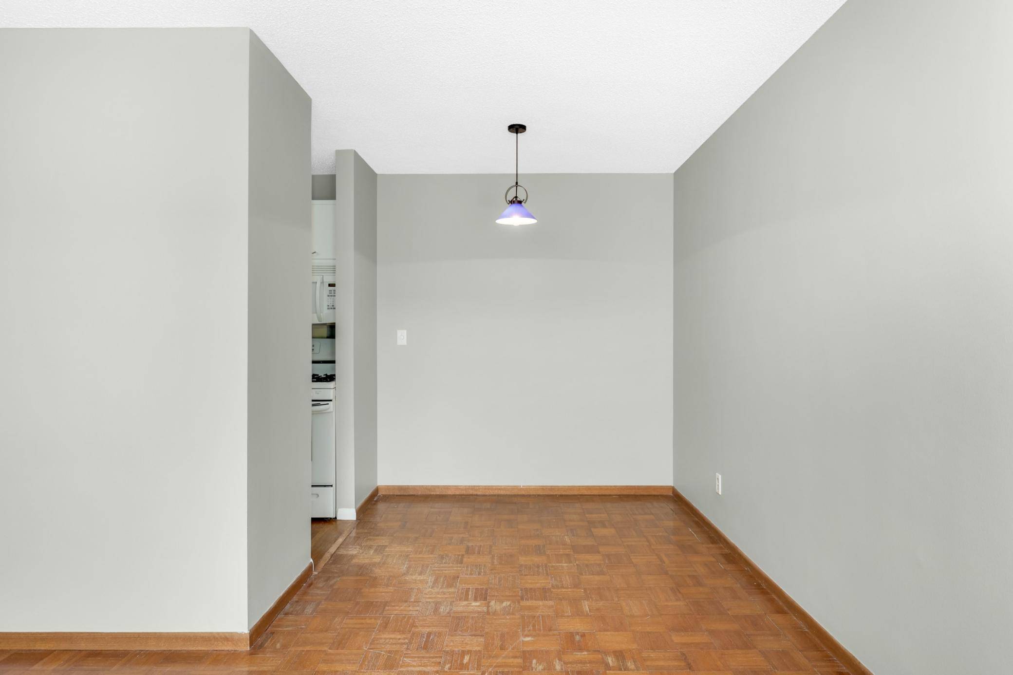 1912 Dupont AVE S #405, Minneapolis, MN 55403