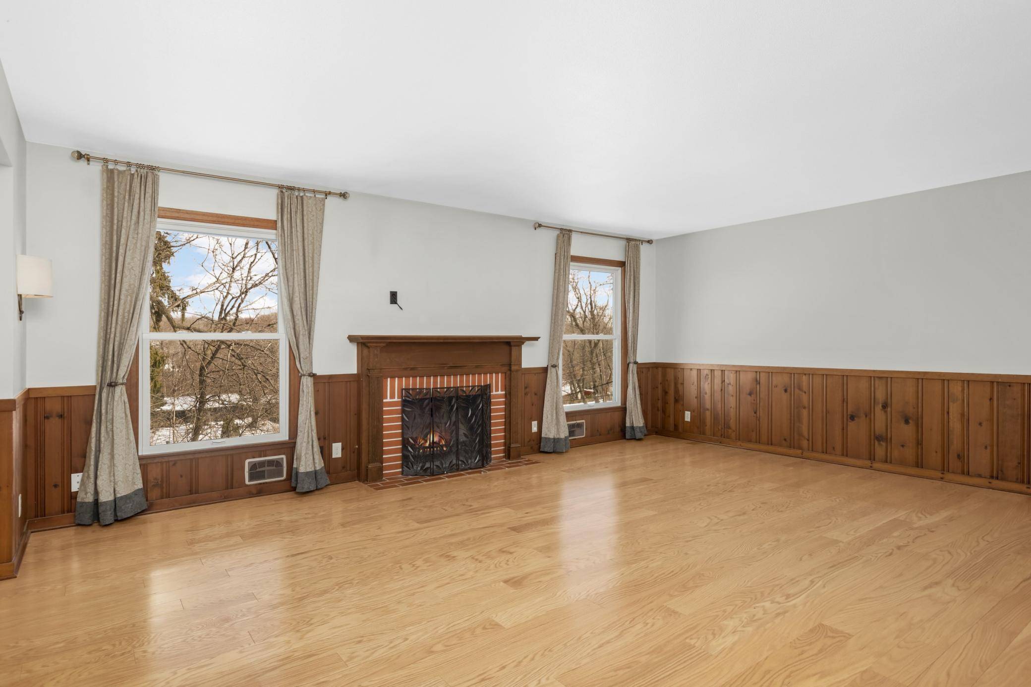 4030 Wasatch LN, Golden Valley, MN 55422