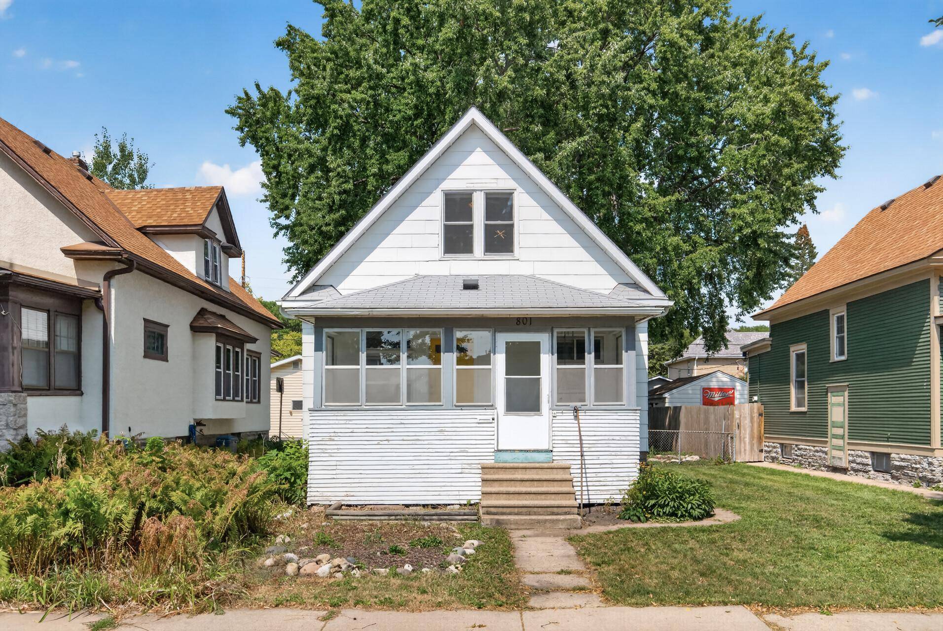 801 Armstrong AVE, Saint Paul, MN 55102