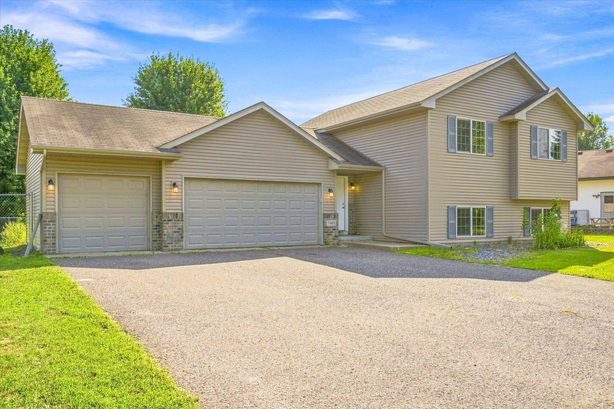 7447 386th ST, North Branch, MN 55056
