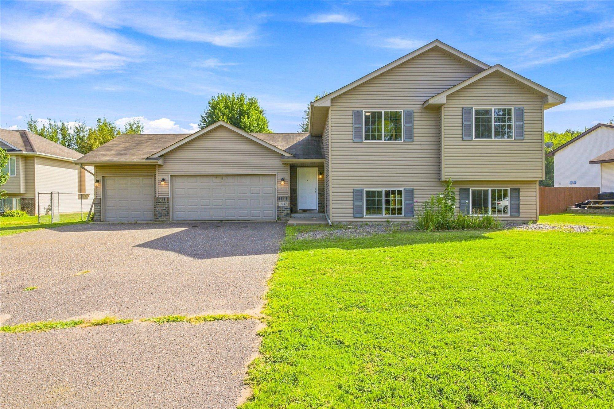 7447 386th ST, North Branch, MN 55056
