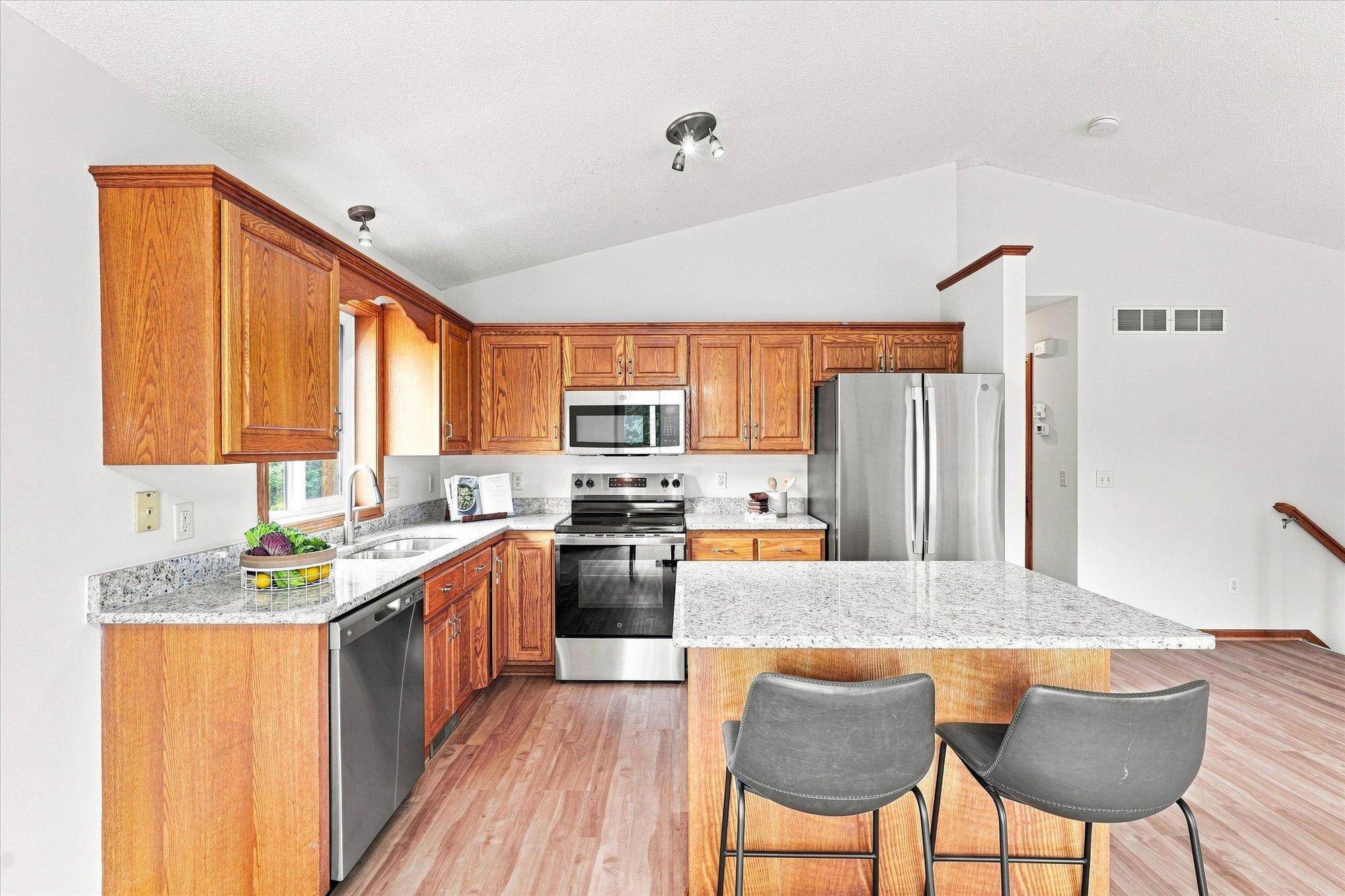 7447 386th ST, North Branch, MN 55056