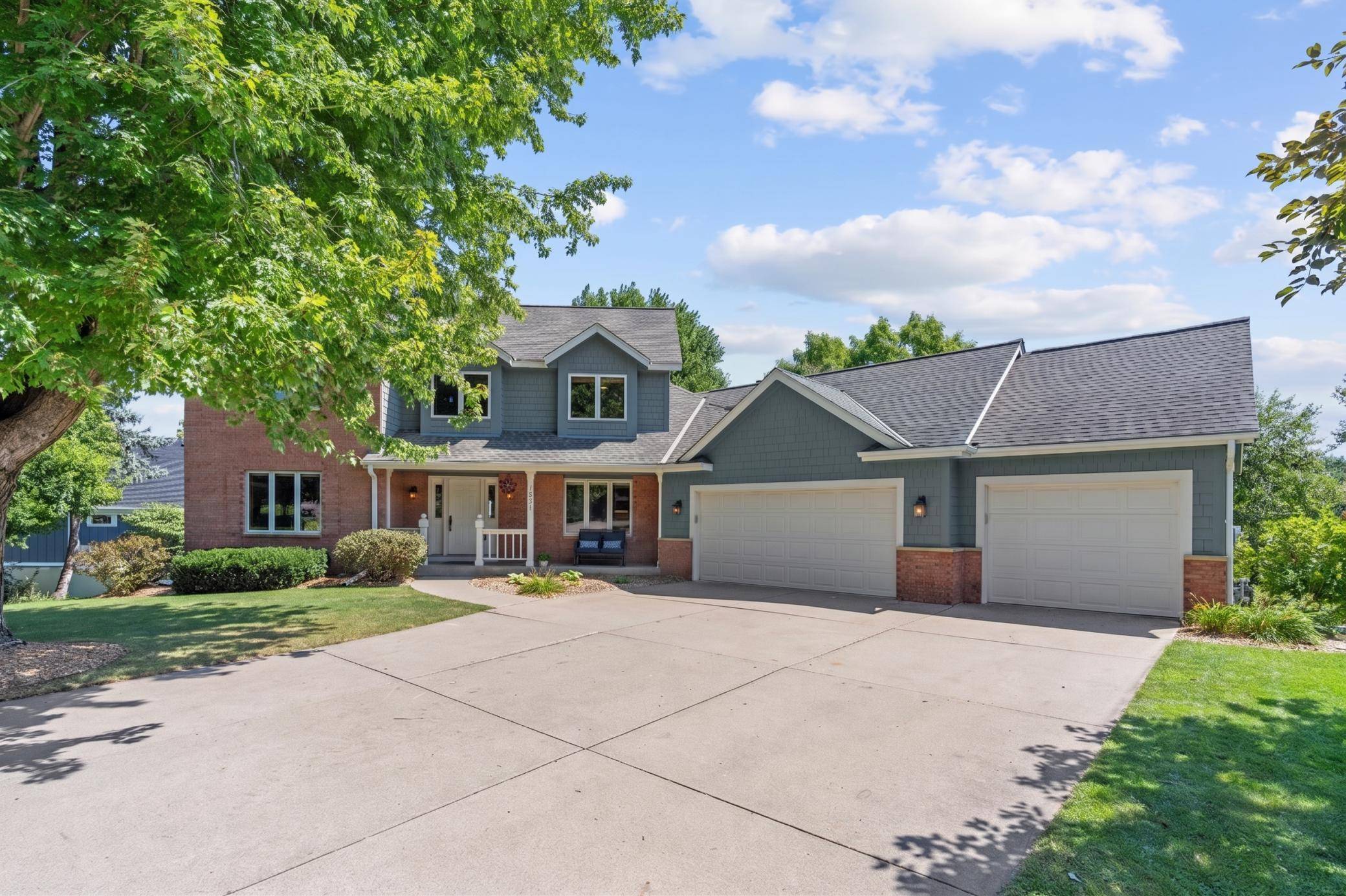 7531 Erie AVE, Chanhassen, MN 55317