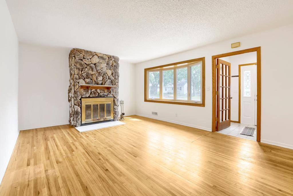 8536 15th AVE S, Bloomington, MN 55425