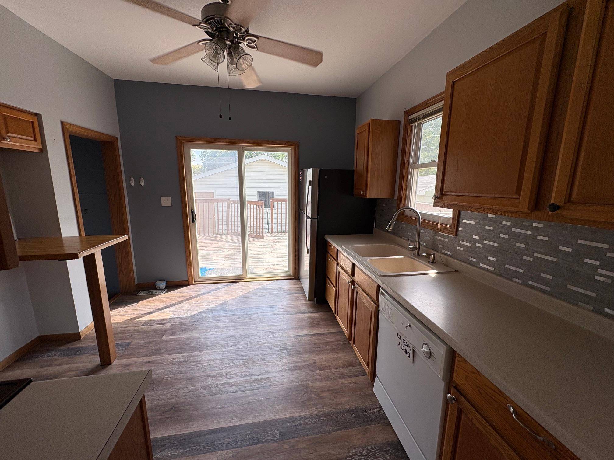 114 9th ST N, Breckenridge, MN 56520