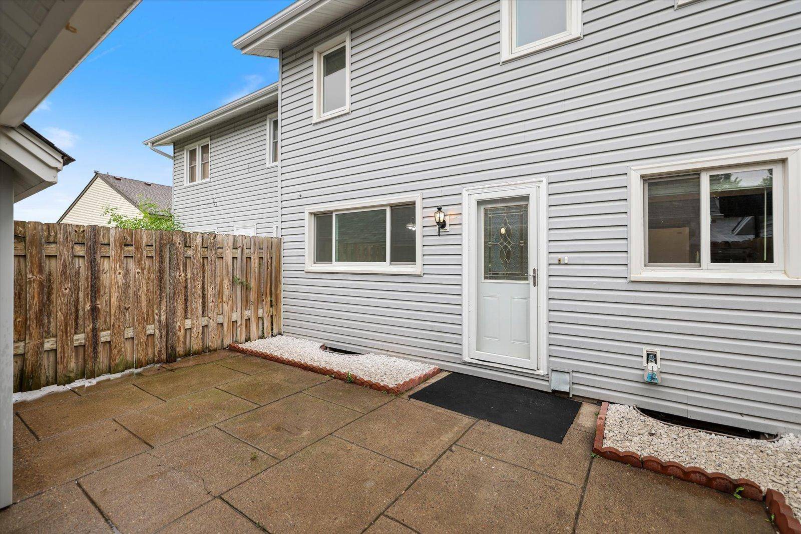 3656 Brookdale DR N, Brooklyn Park, MN 55443