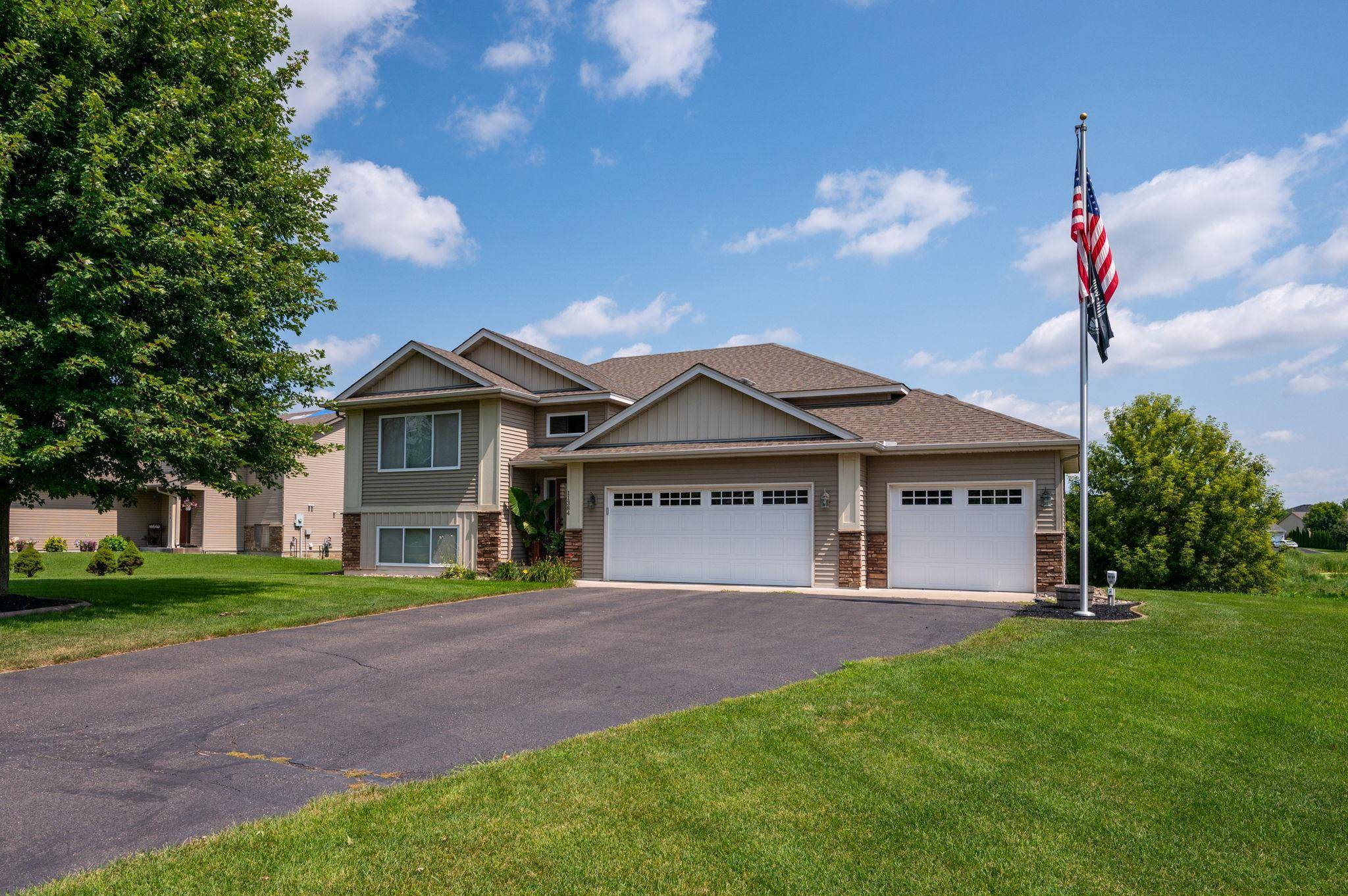 11384 71st ST NE, Otsego, MN 55301