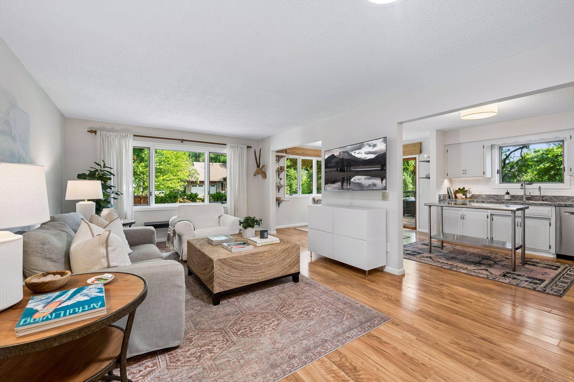 15132 Portland AVE, Burnsville, MN 55306