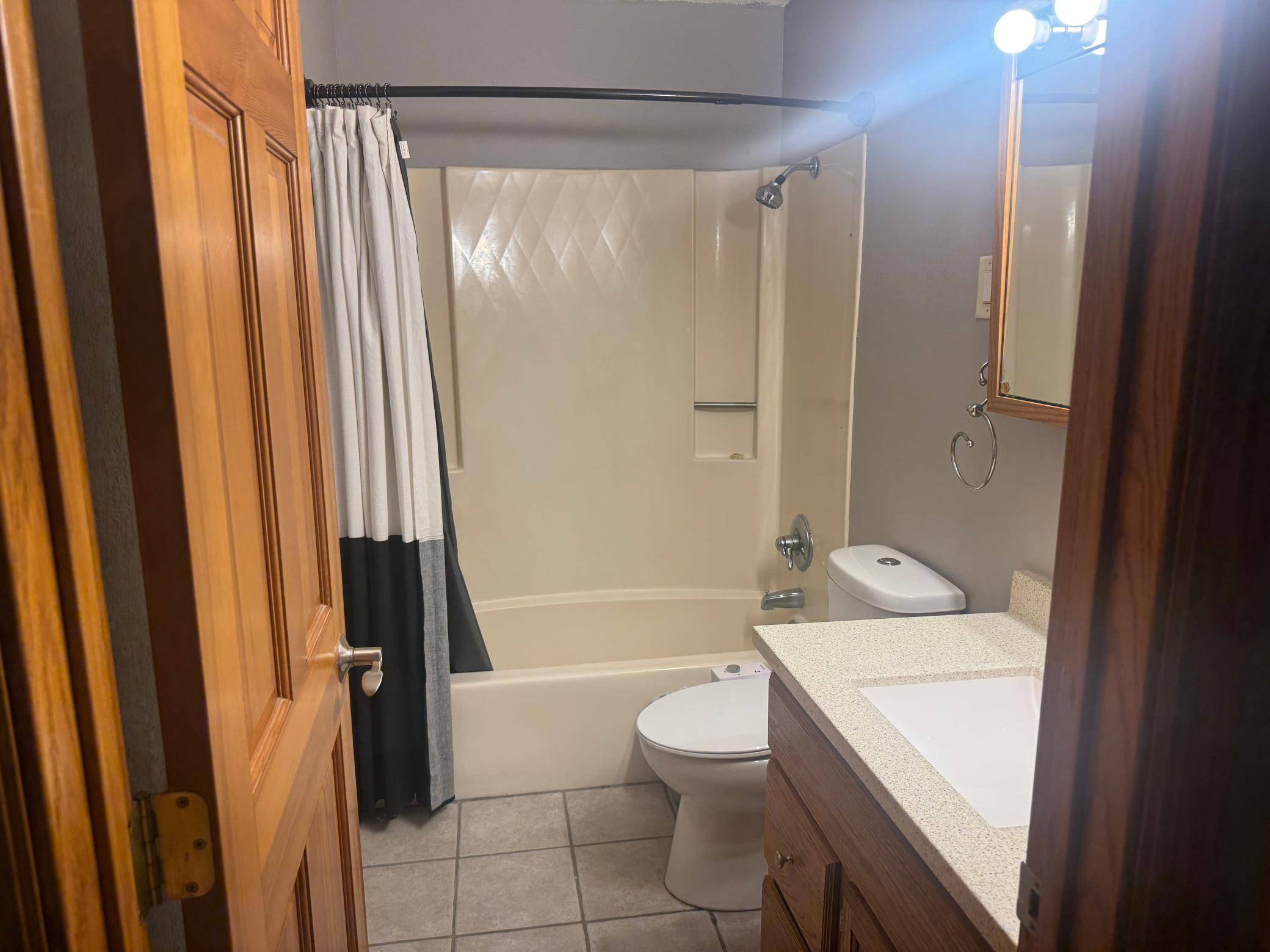221 Grand AVE W #306, South Saint Paul, MN 55075
