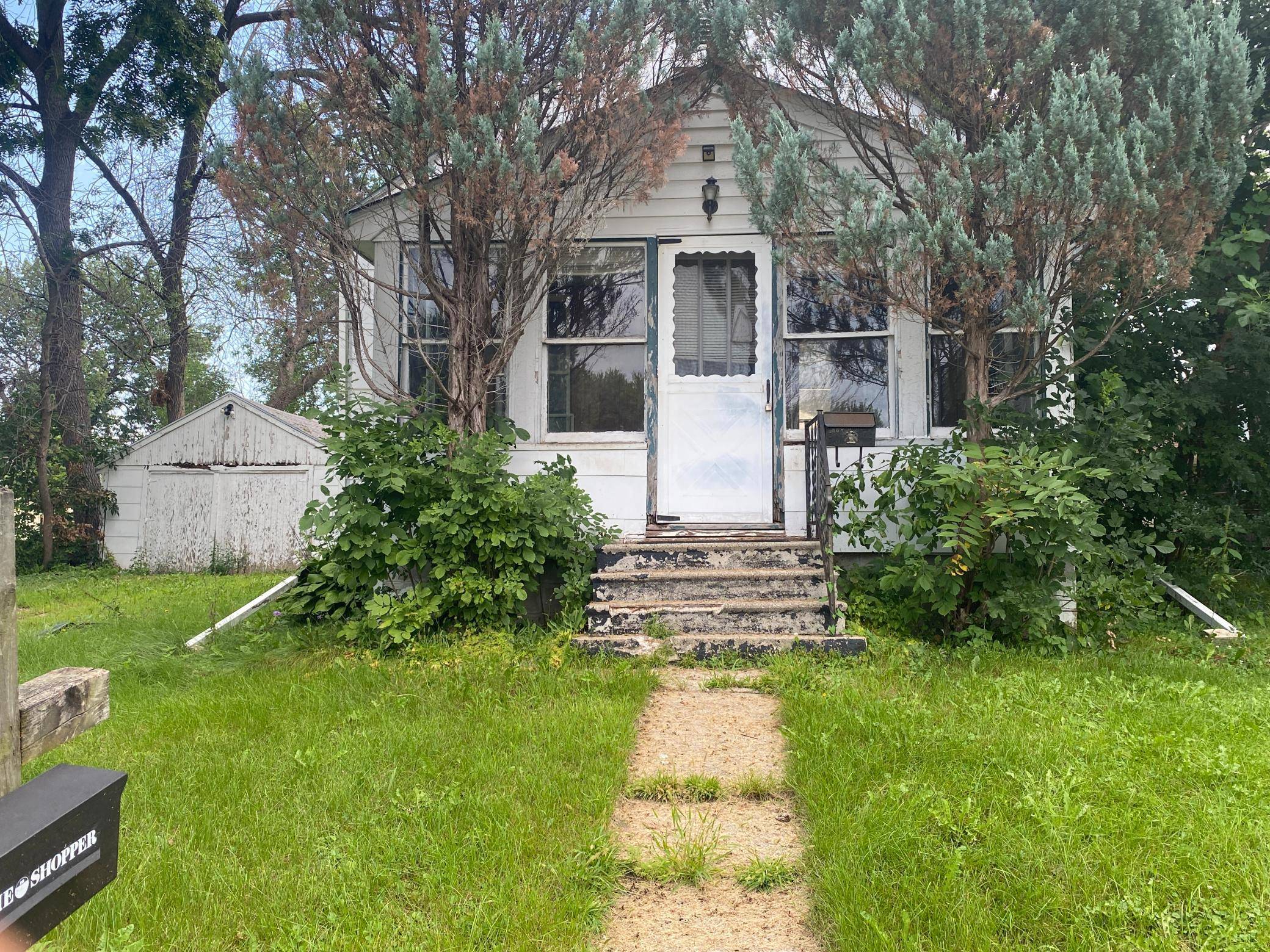 113 S 6th AVE, Albert Lea, MN 56007