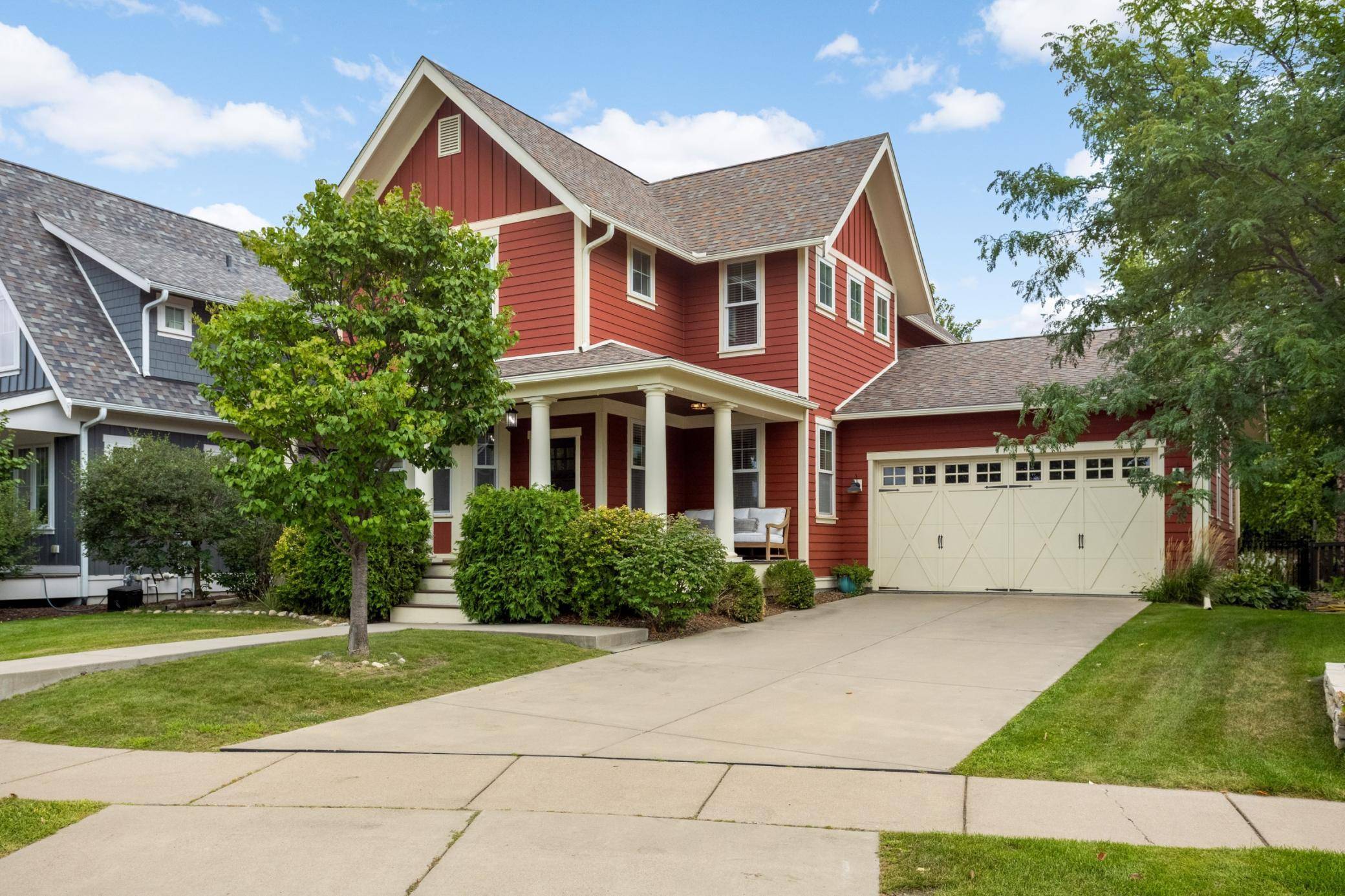 15704 Duck Pond WAY, Apple Valley, MN 55124