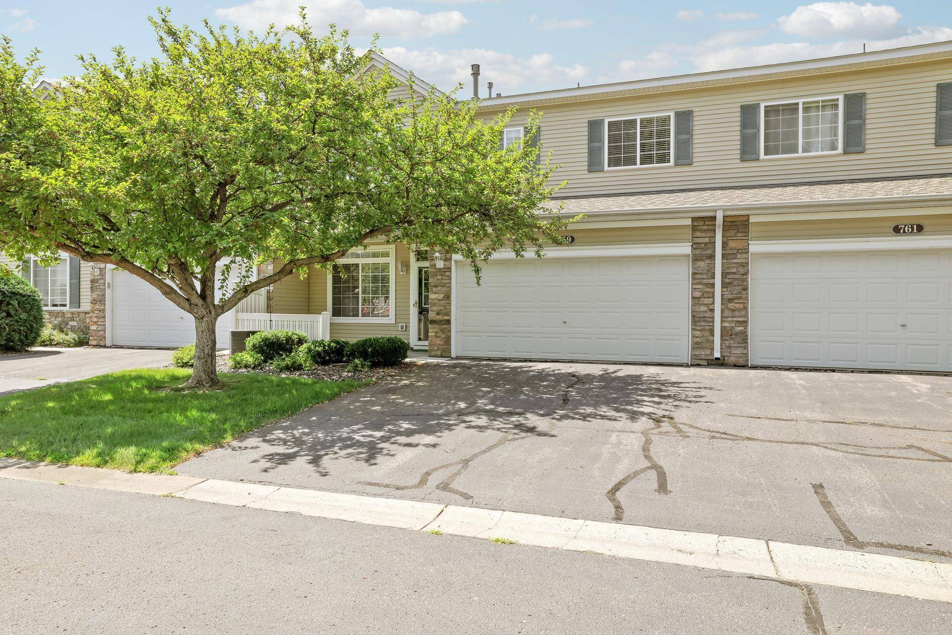 759 10th ST S, Buffalo, MN 55313