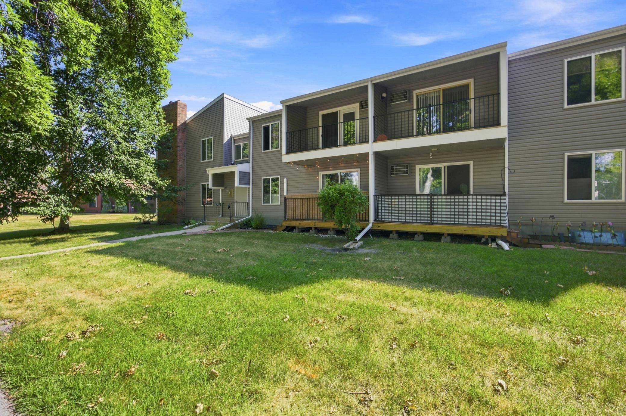 2440 15 ST S #103, Fargo, ND 58103