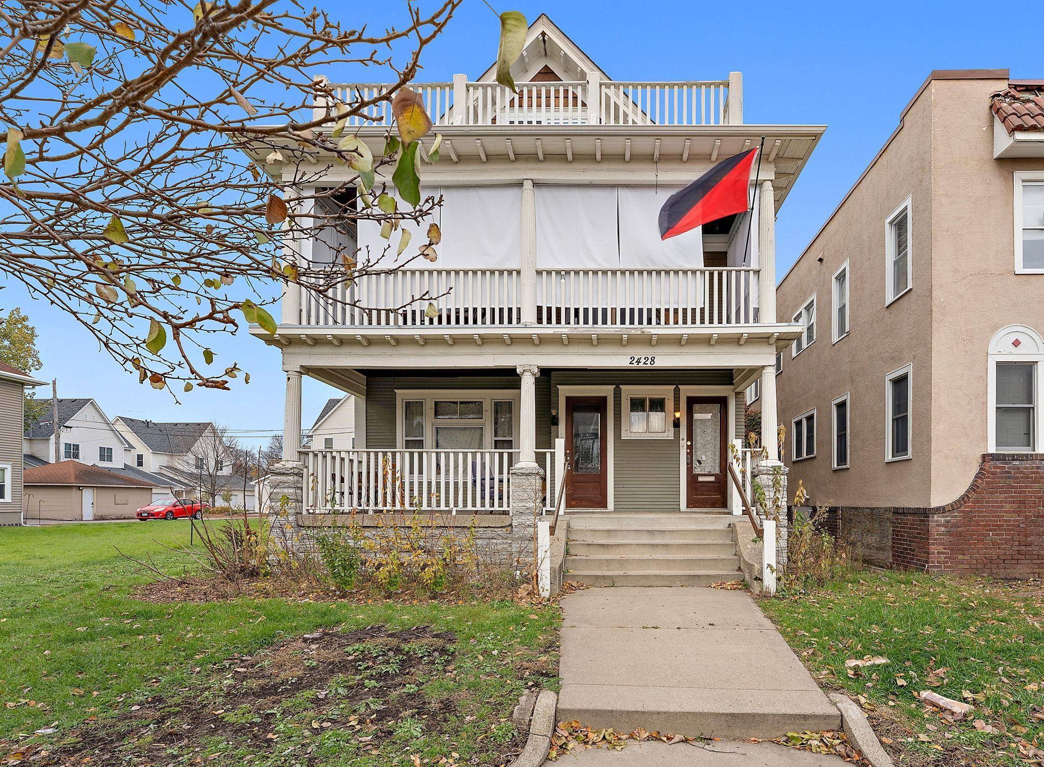 2428 Chicago AVE #2, Minneapolis, MN 55404