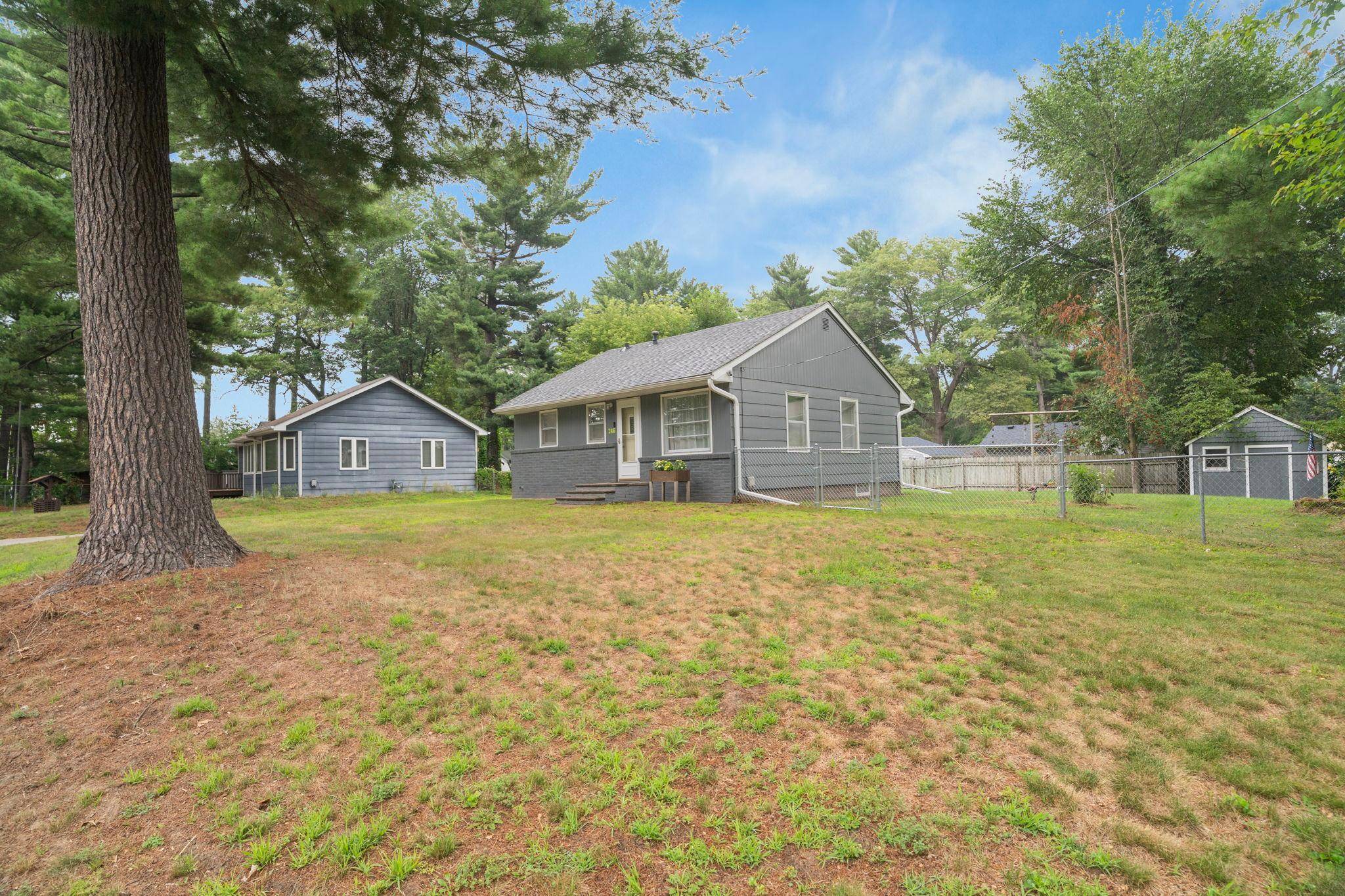 246 Birch RD, East Bethel, MN 55092
