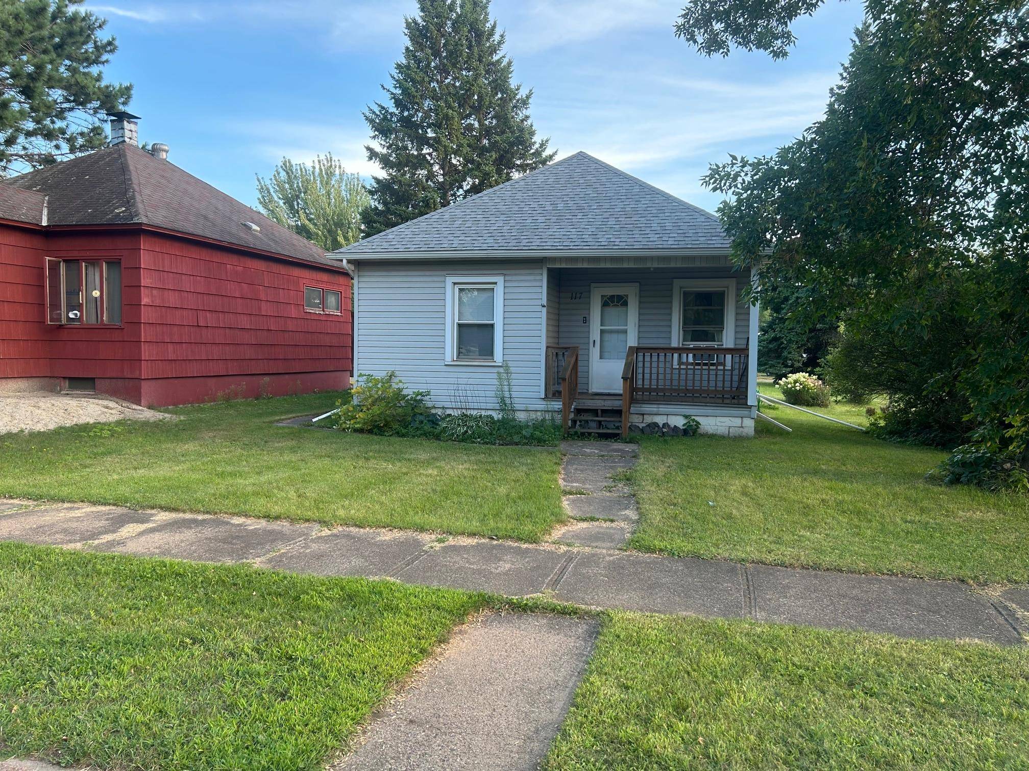 117 E Hibbing AVE, Keewatin, MN 55753