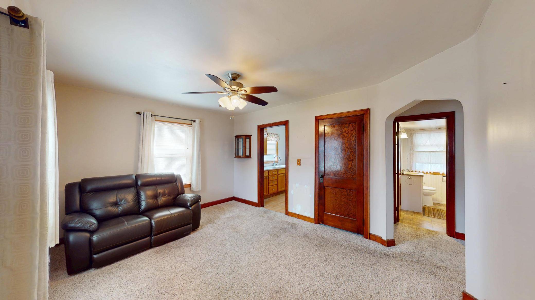 523 Freeborn AVE, Albert Lea, MN 56007