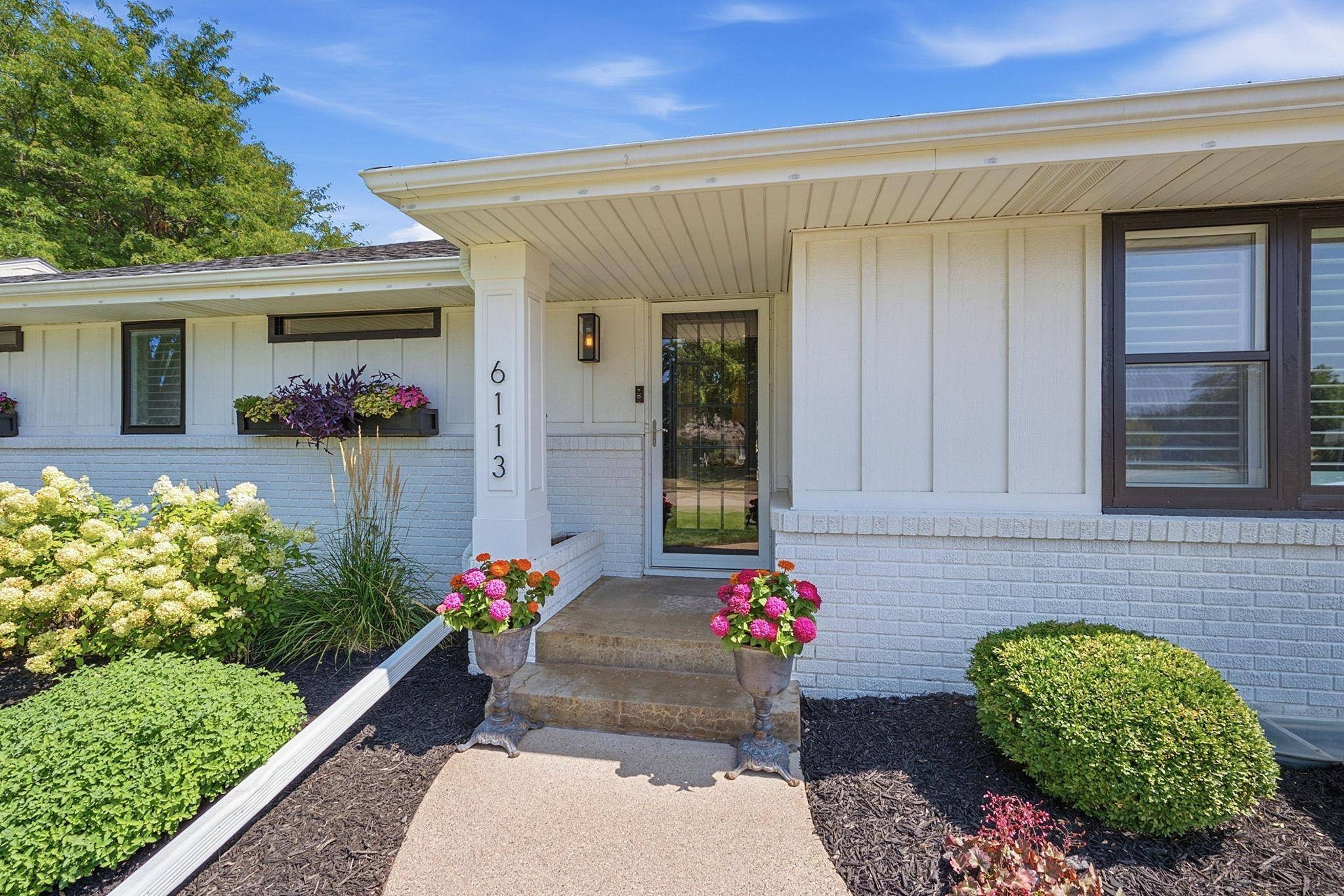6113 Beard AVE S, Edina, MN 55410