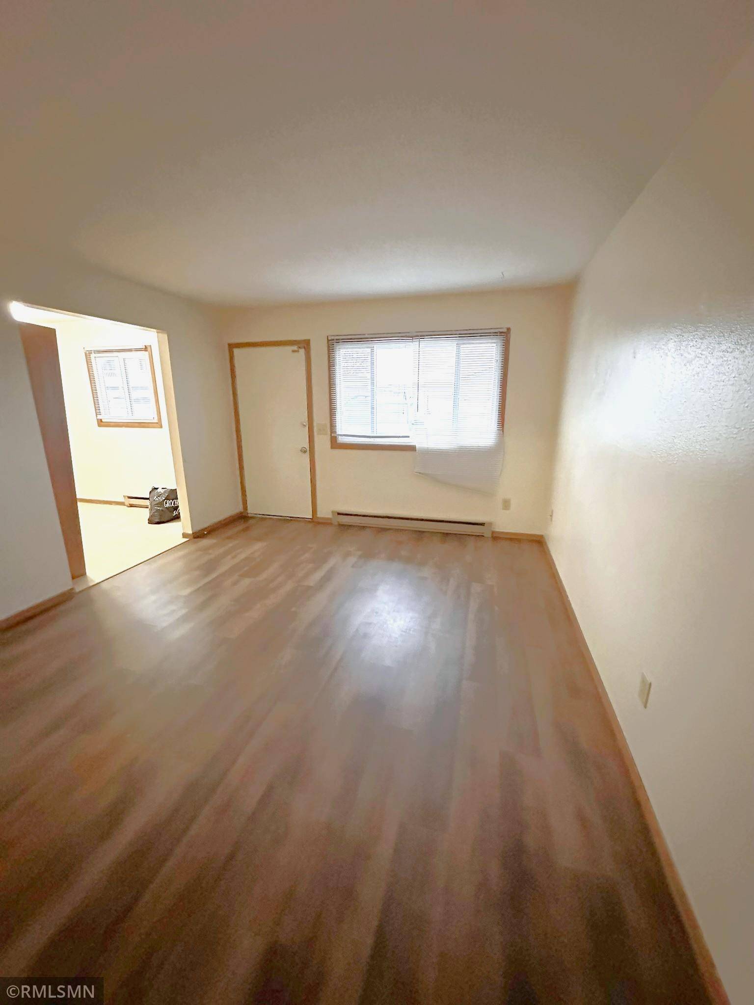 1380 Heritage DR ##8, New Richmond, WI 54017