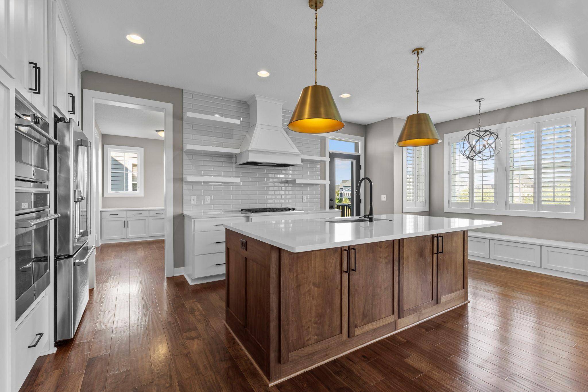 4428 Millstone DR, Chaska, MN 55318