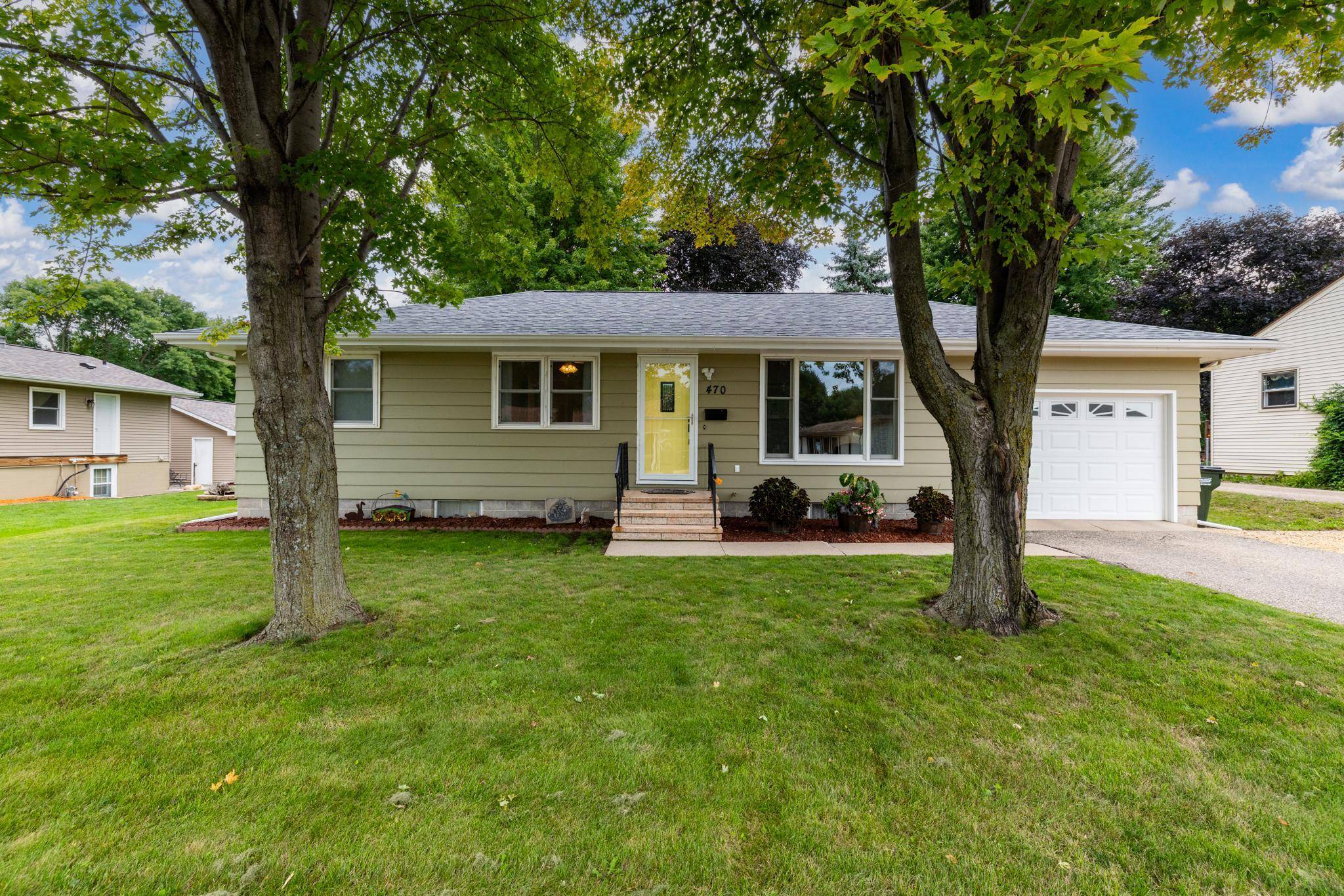 470 Union ST, Saint Peter, MN 56082