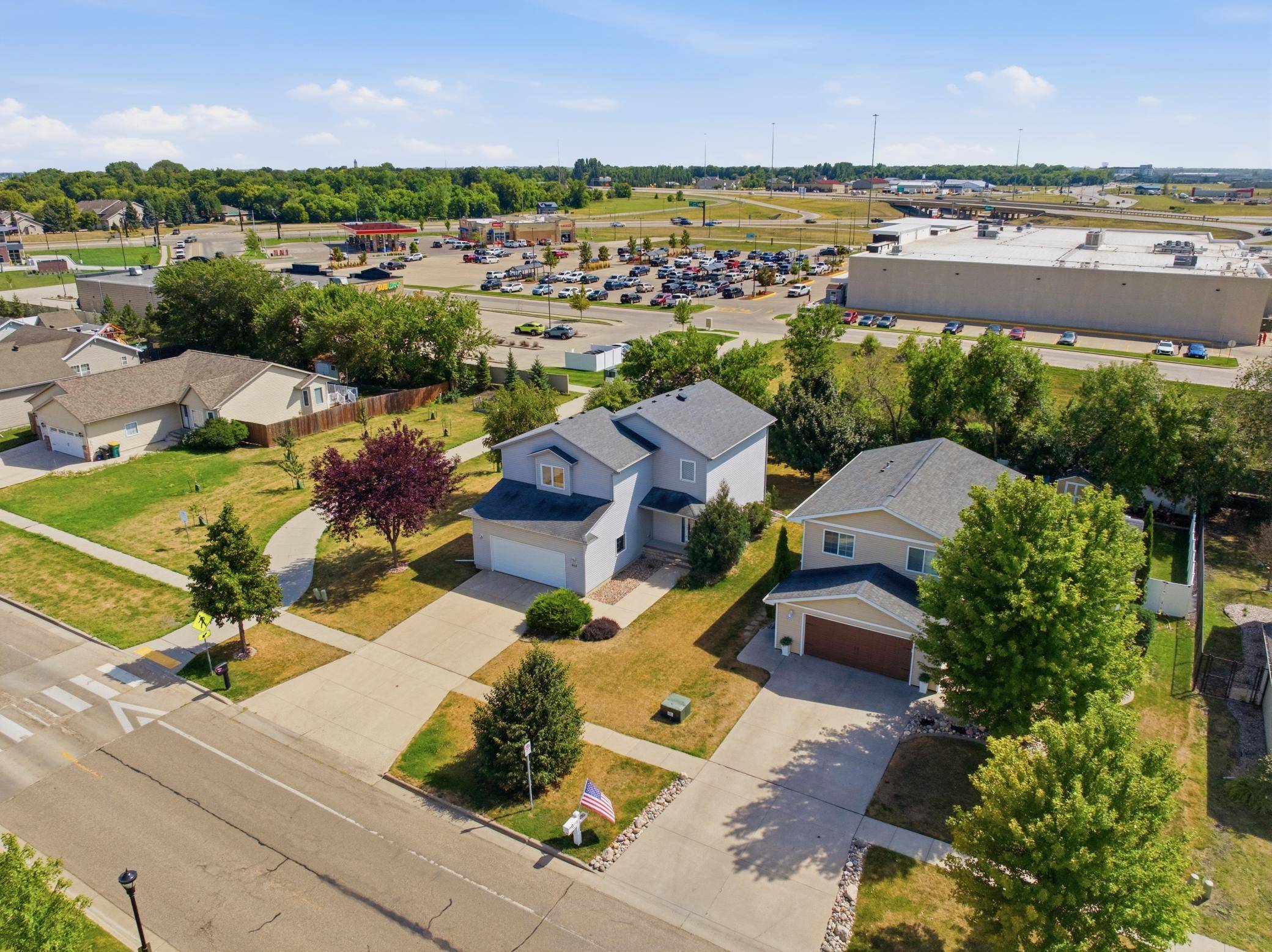 507 19th AVE W, West Fargo, ND 58078