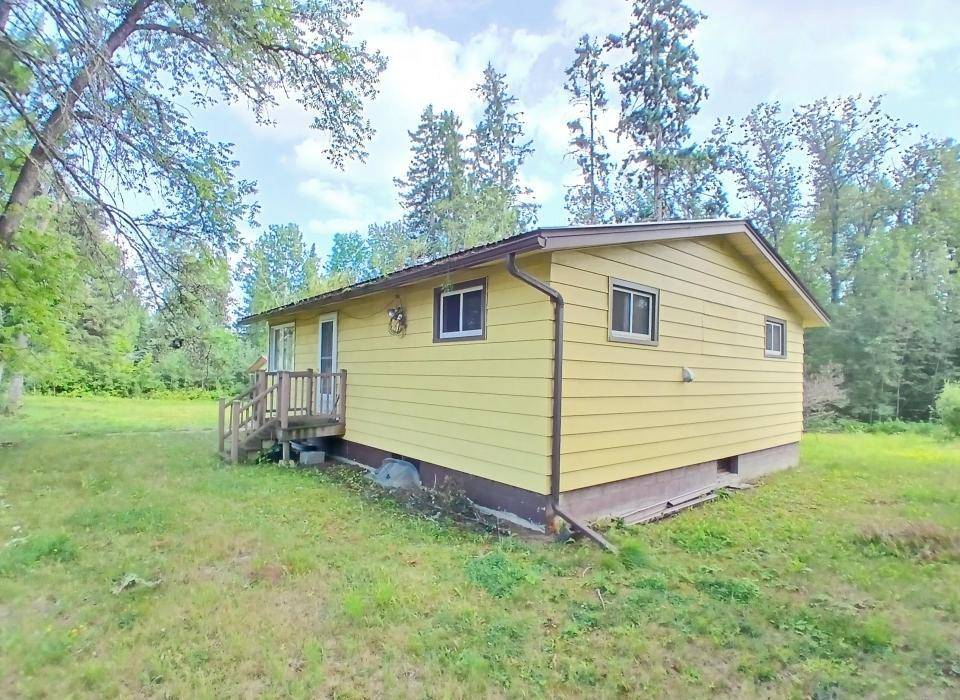 318 2nd AVE NW, Cook, MN 55723