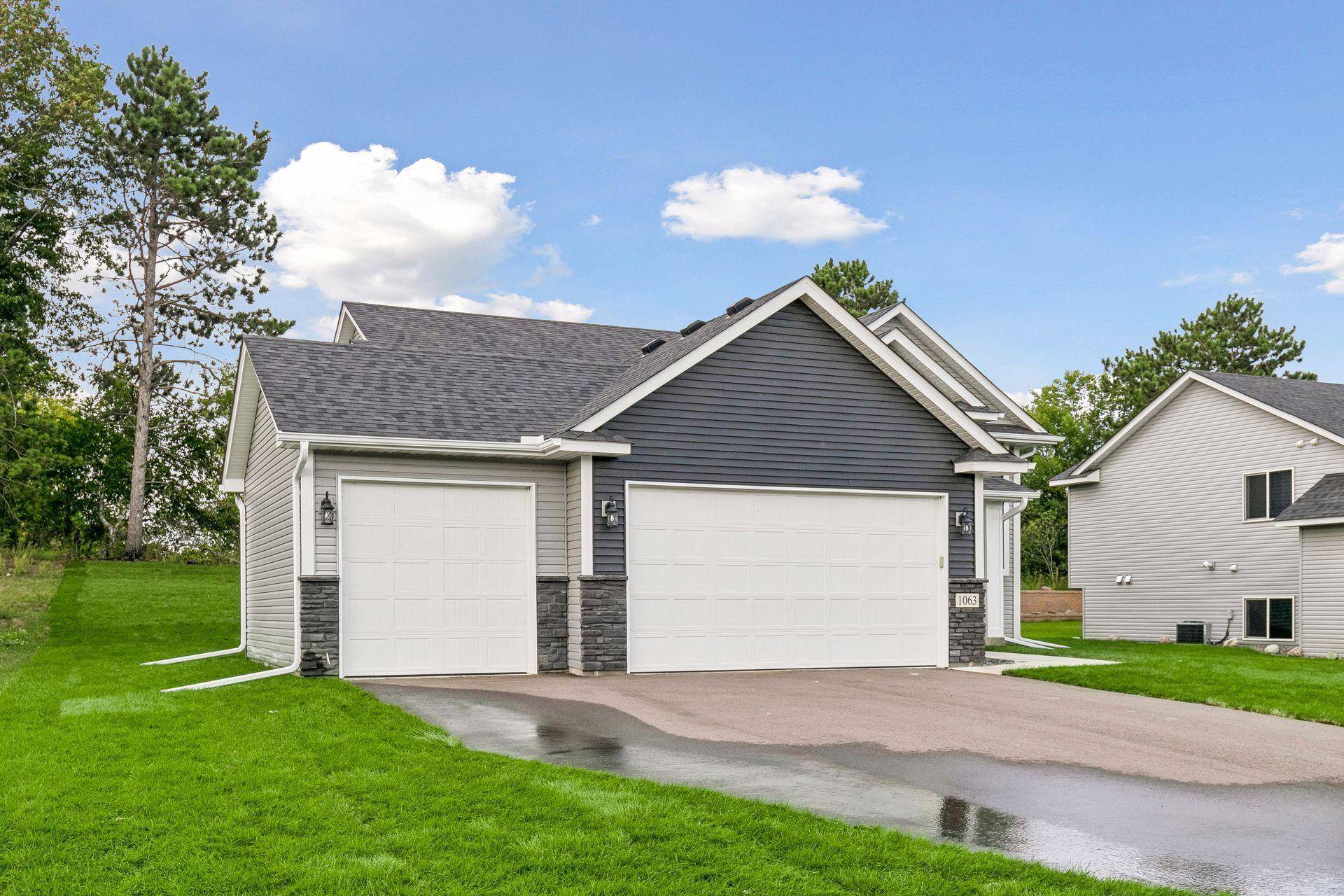1063 Bellaire BLVD NW, Isanti, MN 55040
