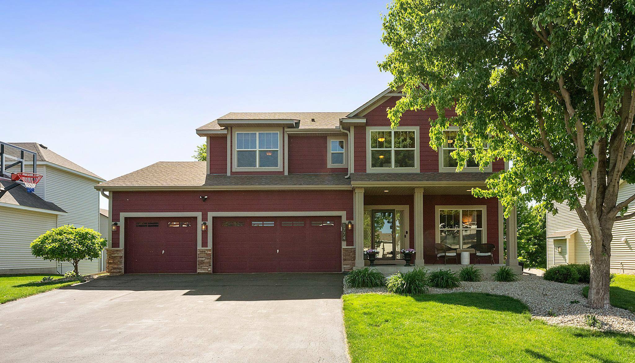 1774 Fox Run, Shakopee, MN 55379
