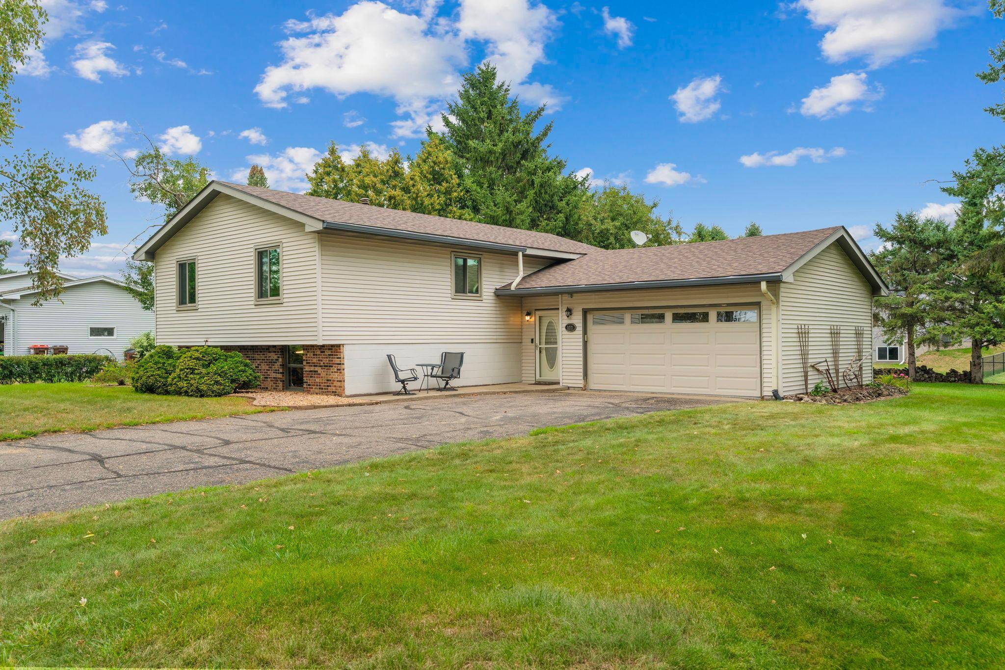 122 Monroe ST N, Prescott, WI 54021