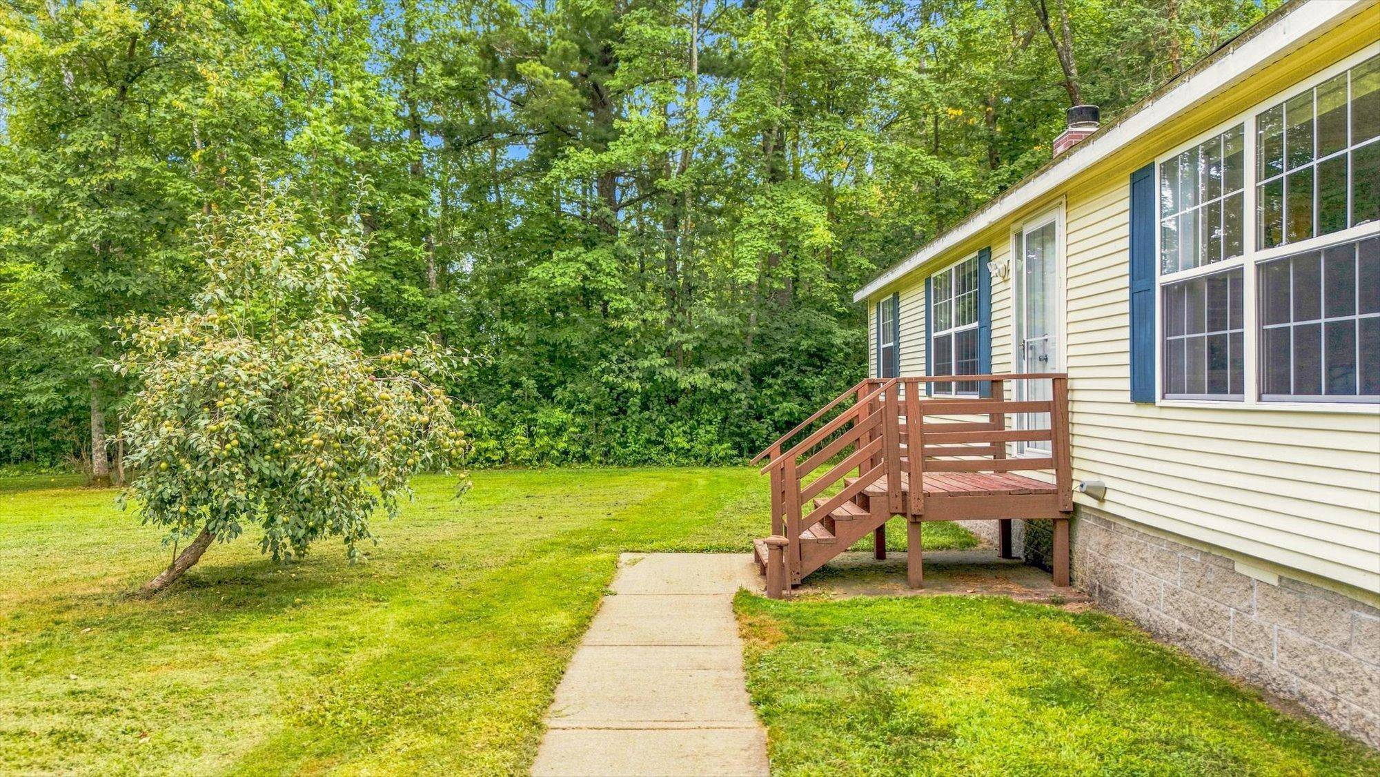 18004 Mission Creek RUN, Brook Park, MN 55007