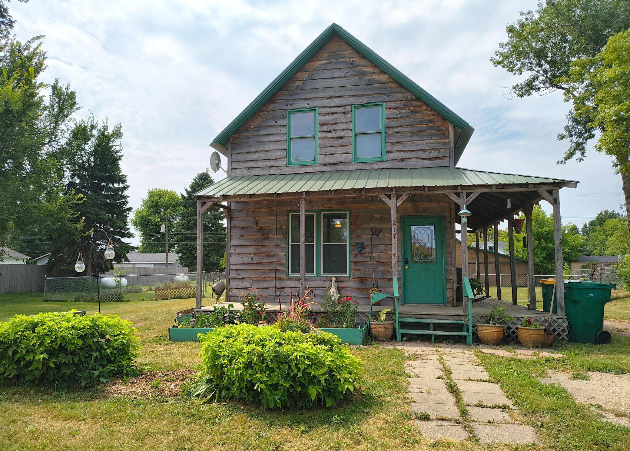 217 Ives ST, Buxton, ND 58218