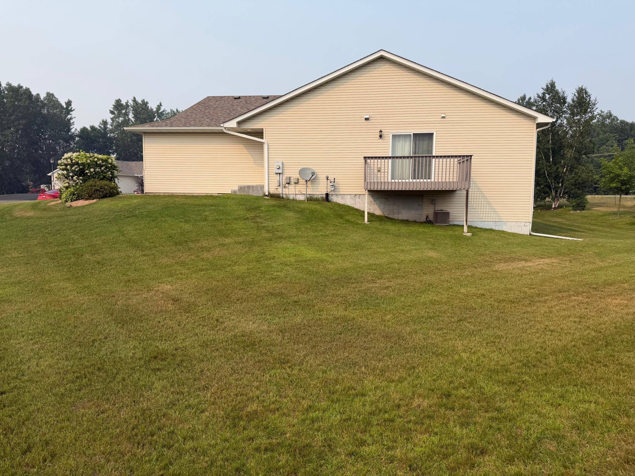 38260 Explorer CIR, North Branch, MN 55056
