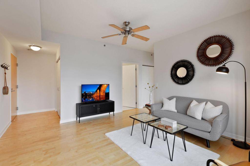 929 Portland Ave #1212, Minneapolis, MN 55404