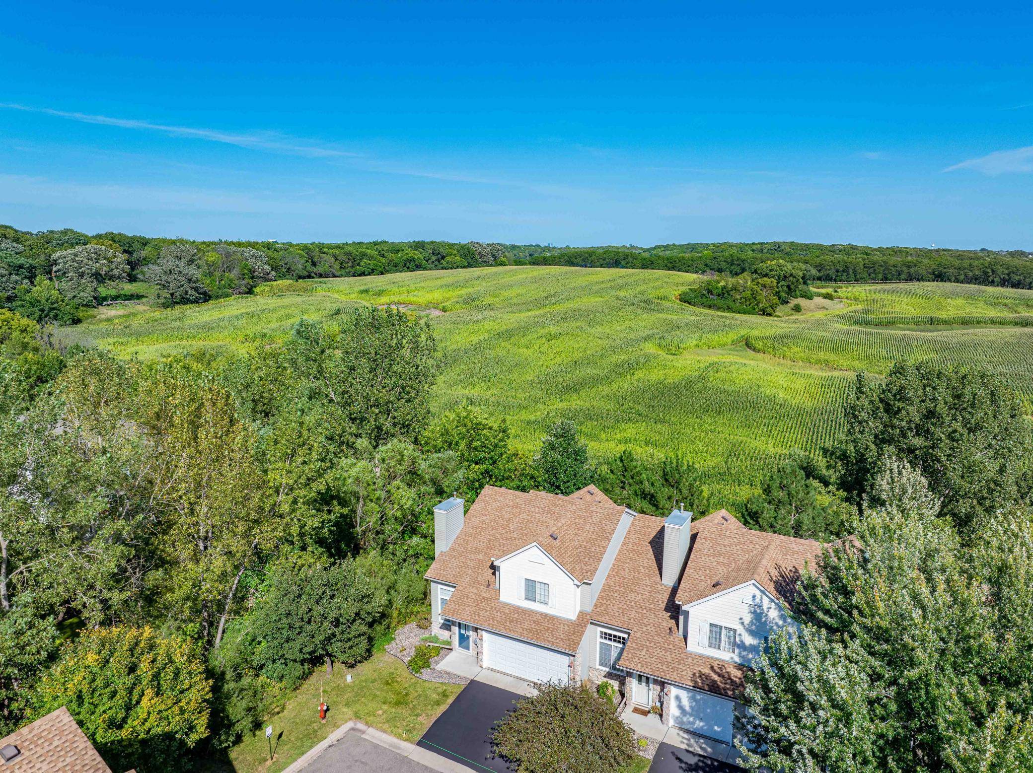 7657 Primrose PL, Chanhassen, MN 55317
